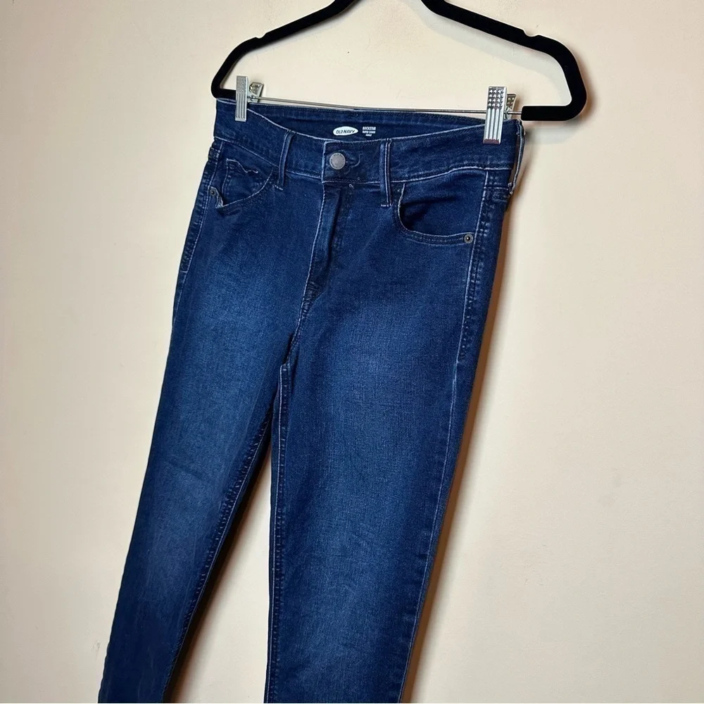 Old Navy brand old